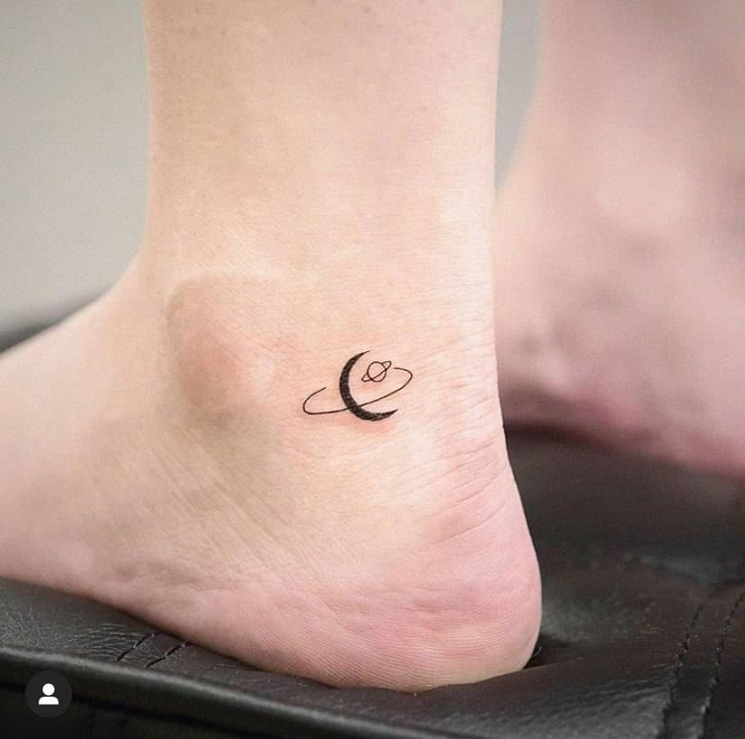 Micro Tattoo