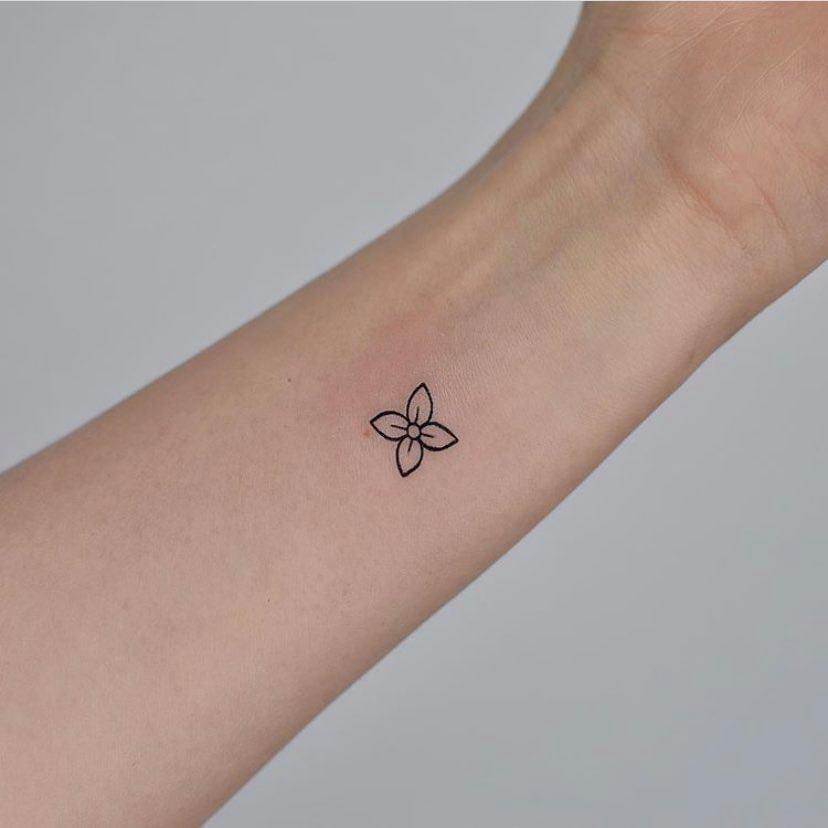 Micro Tattoo